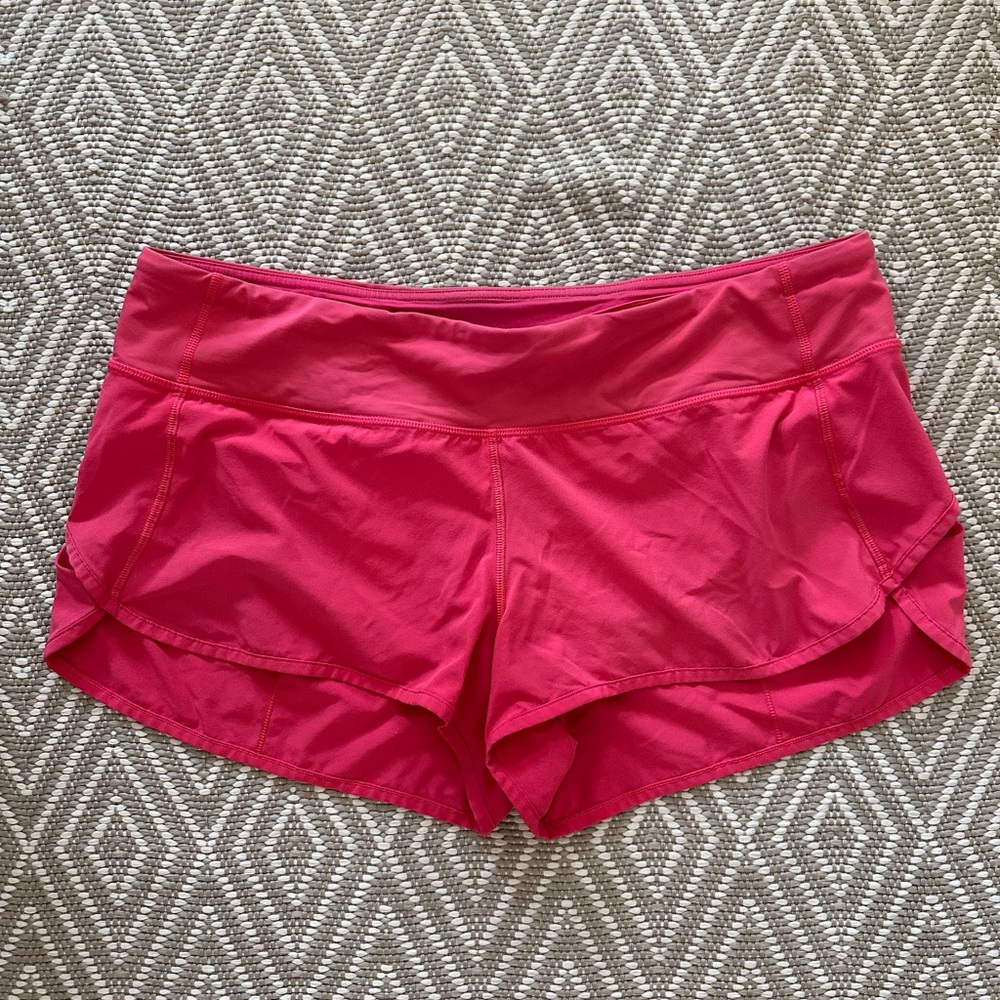 Lululemon Speed Up shorts, low rise, 2.5”